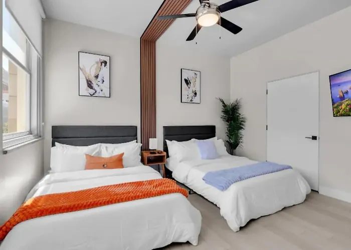 Apartment 2br Near Bok Center - Gym, Lounge, Balcony, Pet Ok *